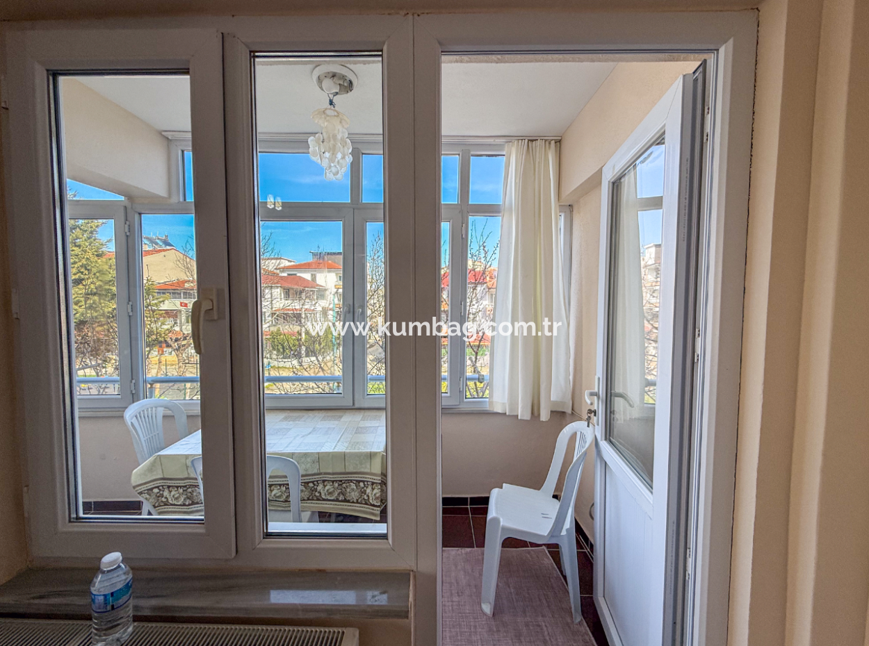 Spacious 2 1 Flat For Sale In A Residential Building On Kumbağ Market Street