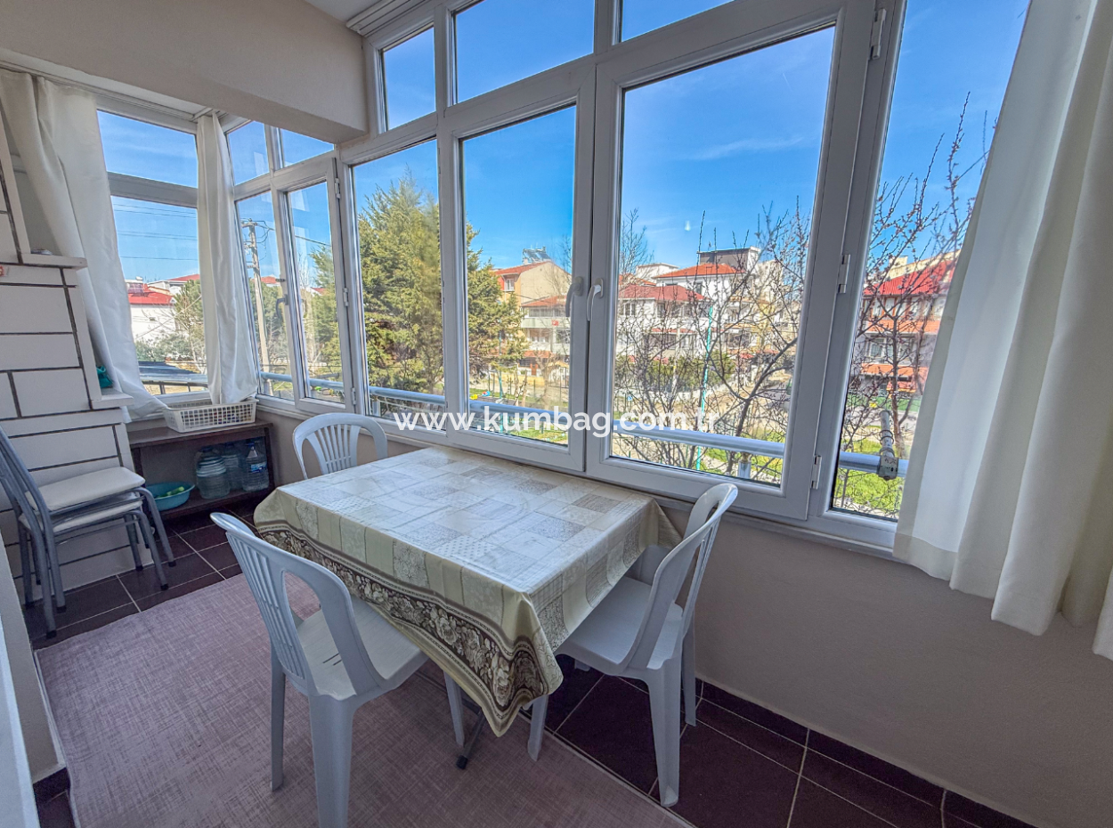 Spacious 2 1 Flat For Sale In A Residential Building On Kumbağ Market Street