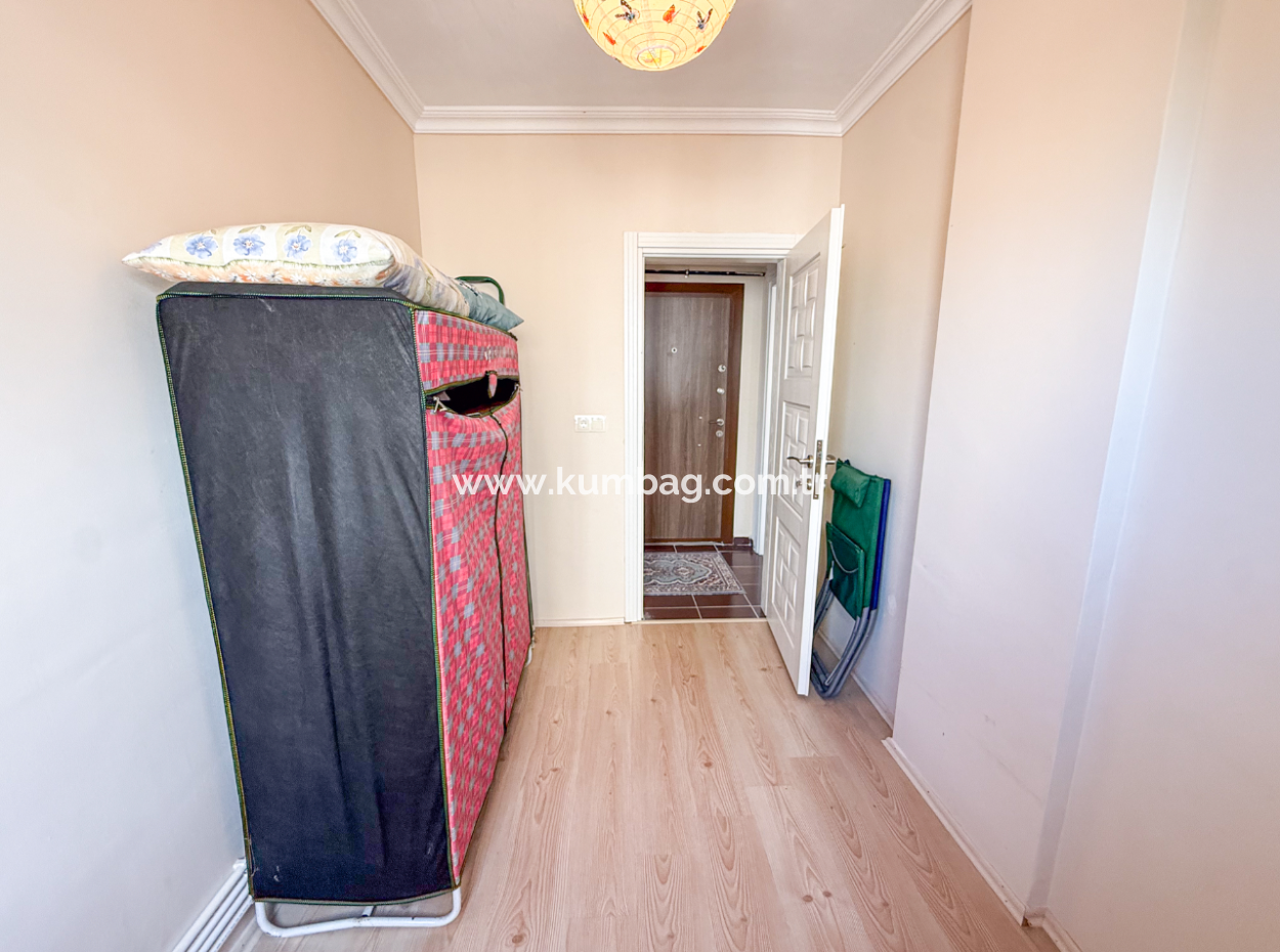 Spacious 2 1 Flat For Sale In A Residential Building On Kumbağ Market Street