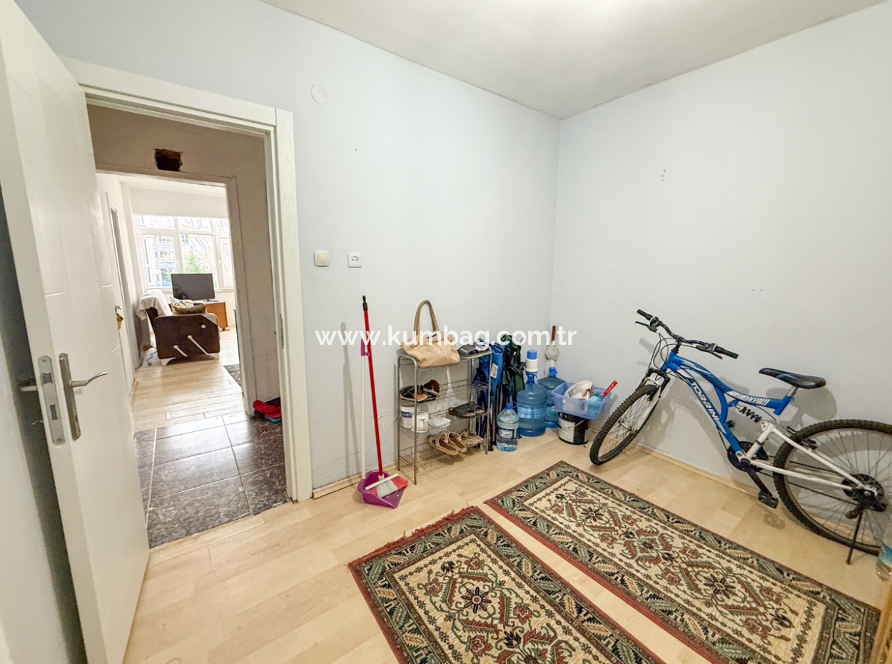 2 1 Flat For Sale In A Residential Building In The Center Of Kumbağ