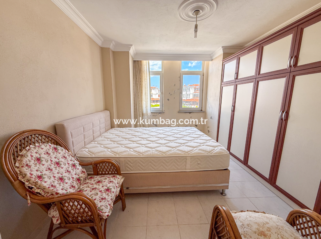 Triplex Villa For Sale In A Site With A 50 Mt Pool To Kumbağ Sea