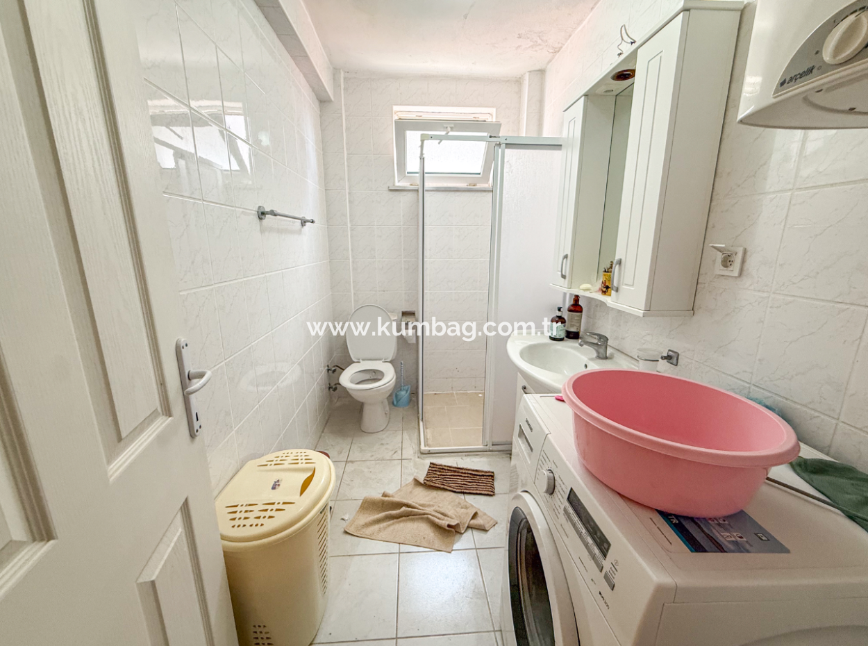 Triplex Villa For Sale In A Site With A 50 Mt Pool To Kumbağ Sea