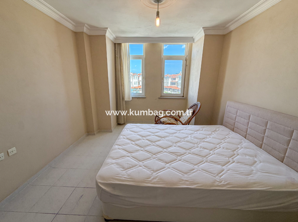 Triplex Villa For Sale In A Site With A 50 Mt Pool To Kumbağ Sea