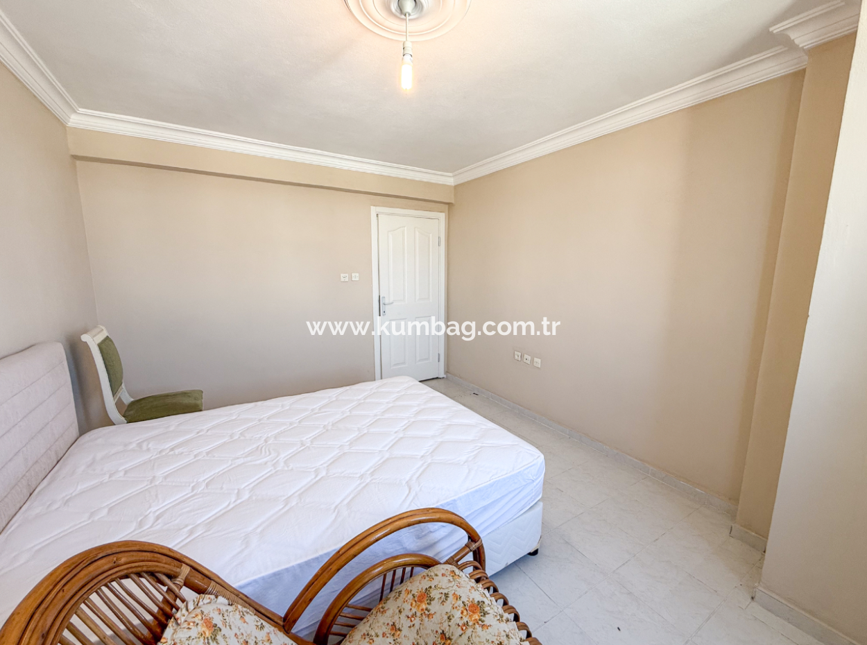 Triplex Villa For Sale In A Site With A 50 Mt Pool To Kumbağ Sea