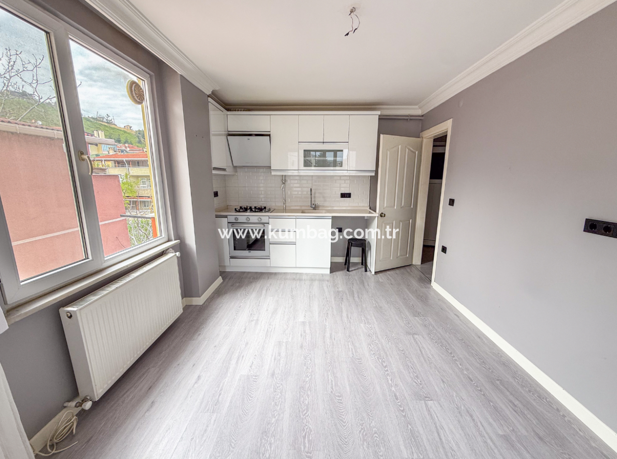 2 1 Flats For Sale In A Central Location In Kumbağ, Very Close To The Sea