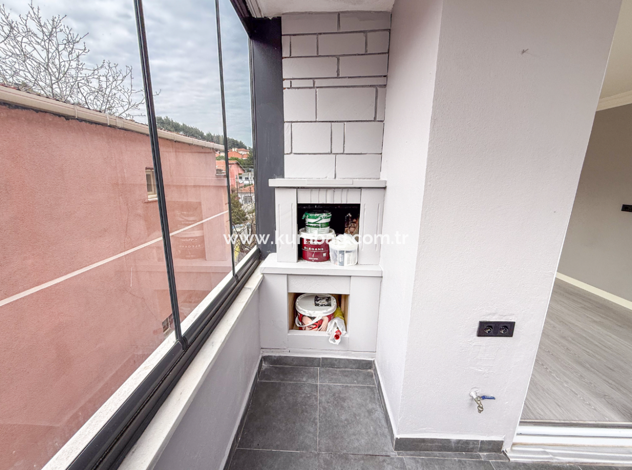 2 1 Flats For Sale In A Central Location In Kumbağ, Very Close To The Sea