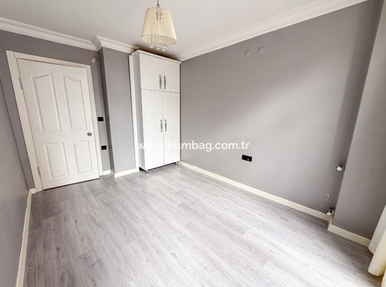 2 1 Flats For Sale In A Central Location In Kumbağ, Very Close To The Sea