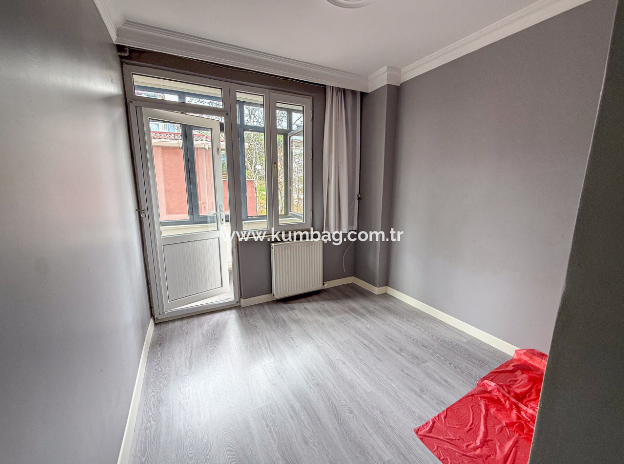 2 1 Flats For Sale In A Central Location In Kumbağ, Very Close To The Sea