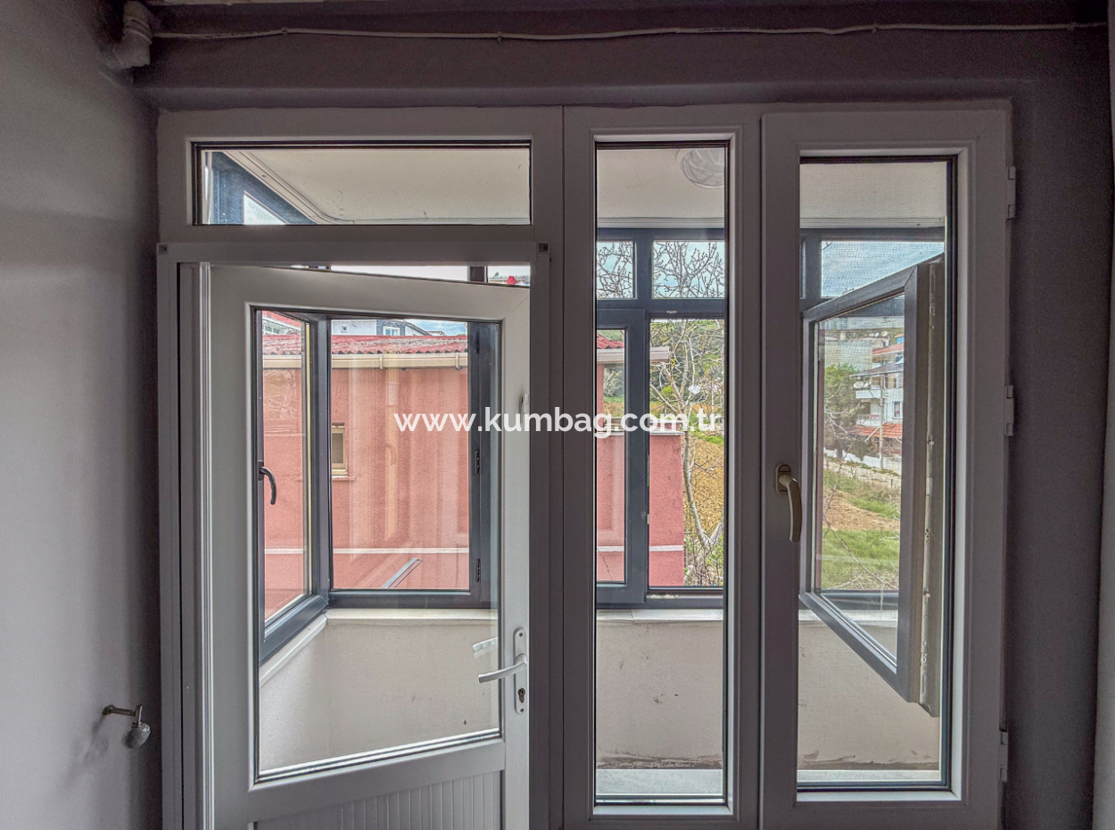 2 1 Flats For Sale In A Central Location In Kumbağ, Very Close To The Sea