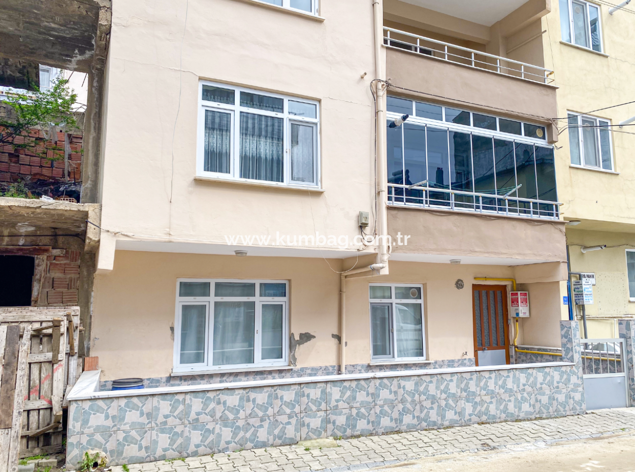 Spacious 2 1 Flat For Rent With Separate Kitchen On Kumbağ Market Street