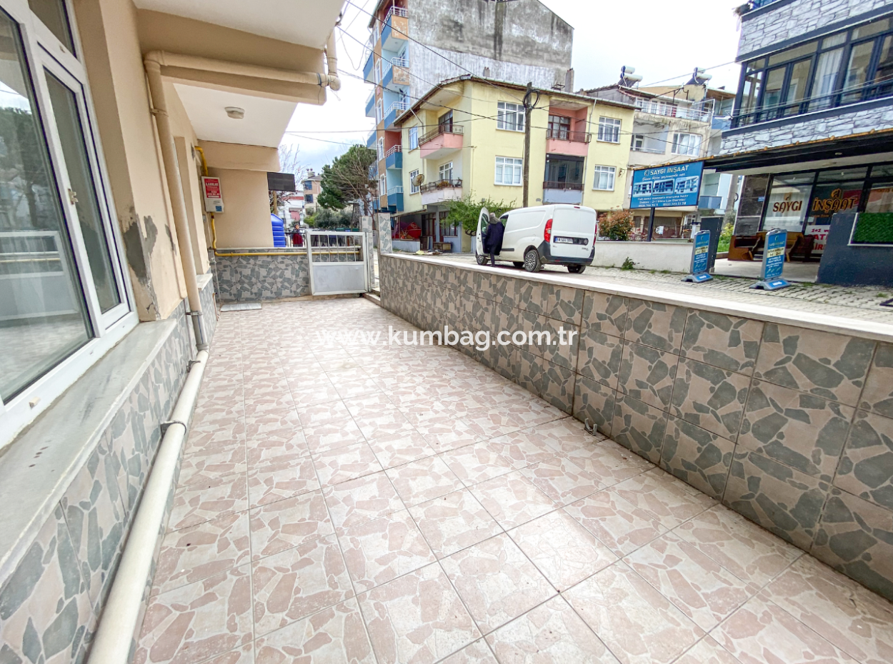 Spacious 2 1 Flat For Rent With Separate Kitchen On Kumbağ Market Street