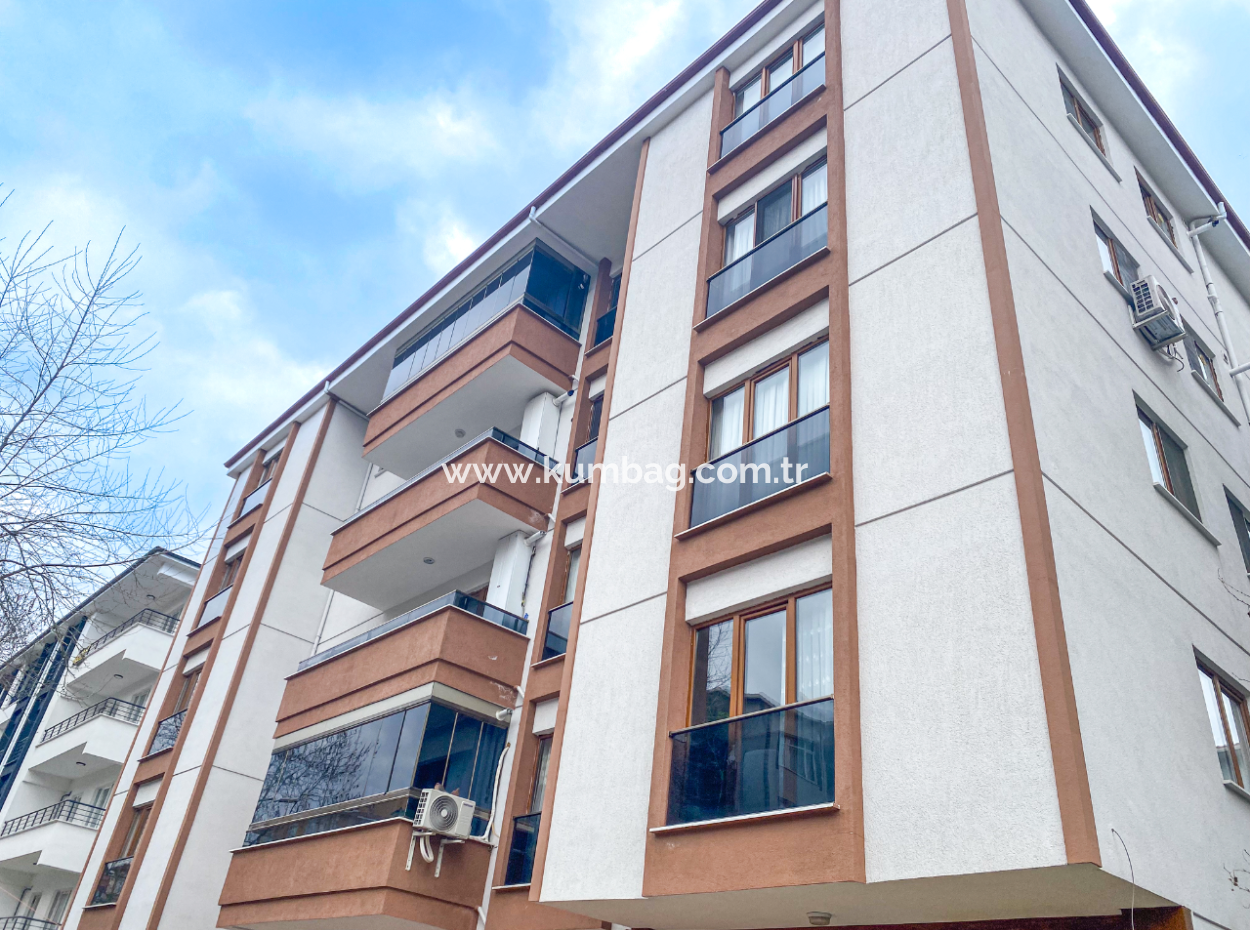 Very Spacious 2 1 Apartment For Rent In A Central Location In Altinova