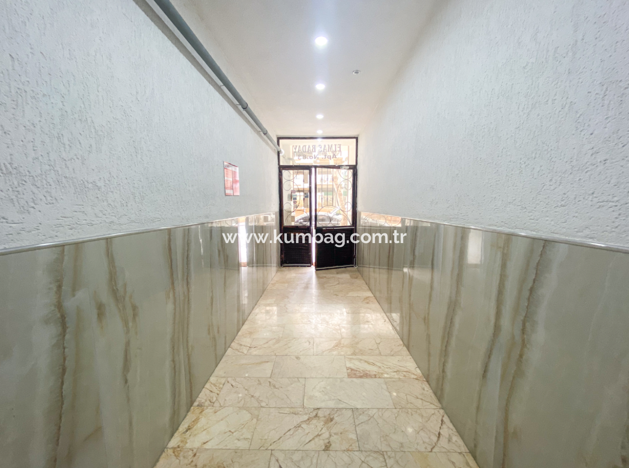 Very Spacious 2 1 Apartment For Rent In A Central Location In Altinova
