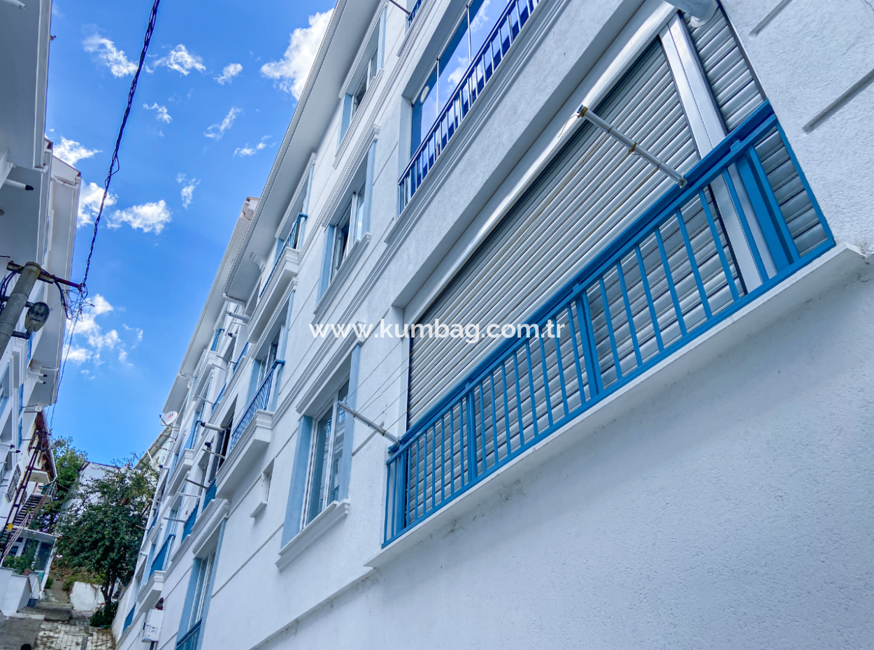 Furnished 2 1 Flat For Rent In A Building With Elevator In The Center Of Kumbağ
