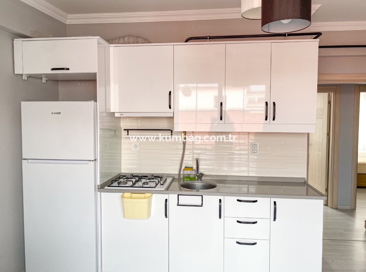 Furnished 2 1 Flat For Rent In A Building With Elevator In The Center Of Kumbağ