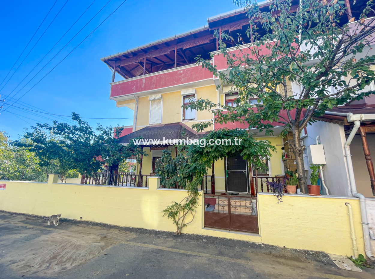 Kumbağ Triplex For Sale With Garden Settlement Close To The Sea 4 1 Villa
