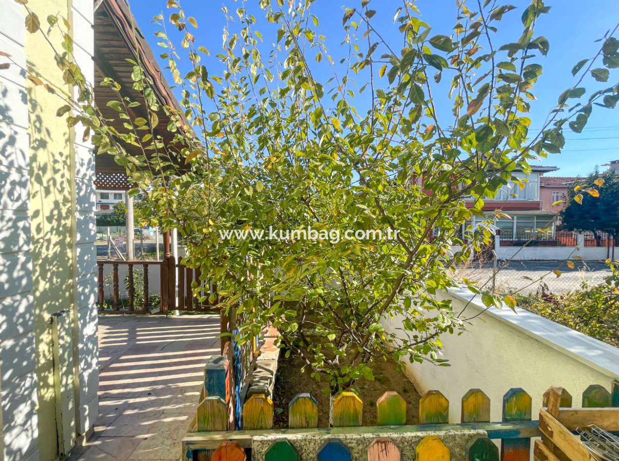 Kumbağ Triplex For Sale With Garden Settlement Close To The Sea 4 1 Villa