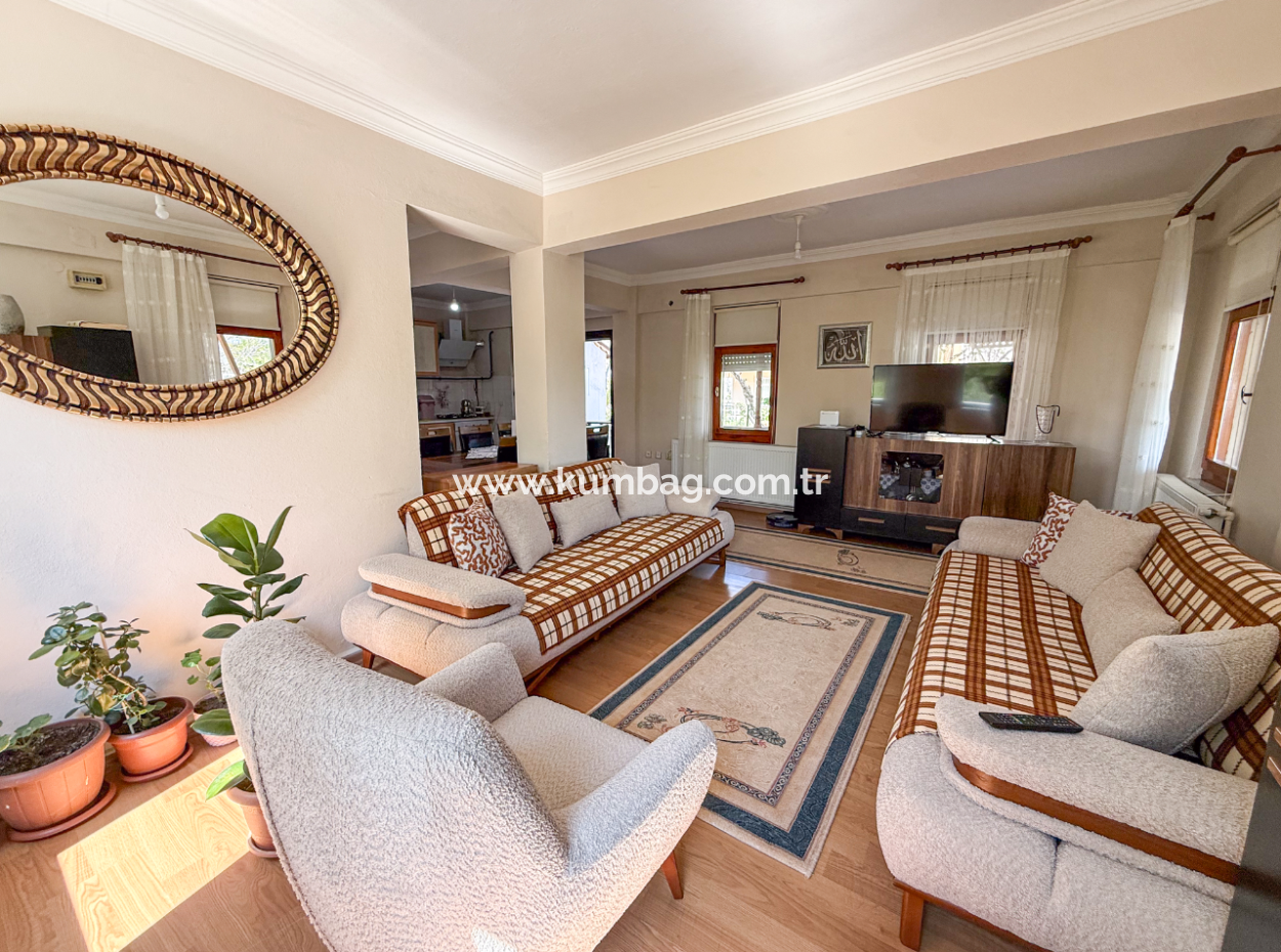 Kumbağ Triplex For Sale With Garden Settlement Close To The Sea 4 1 Villa