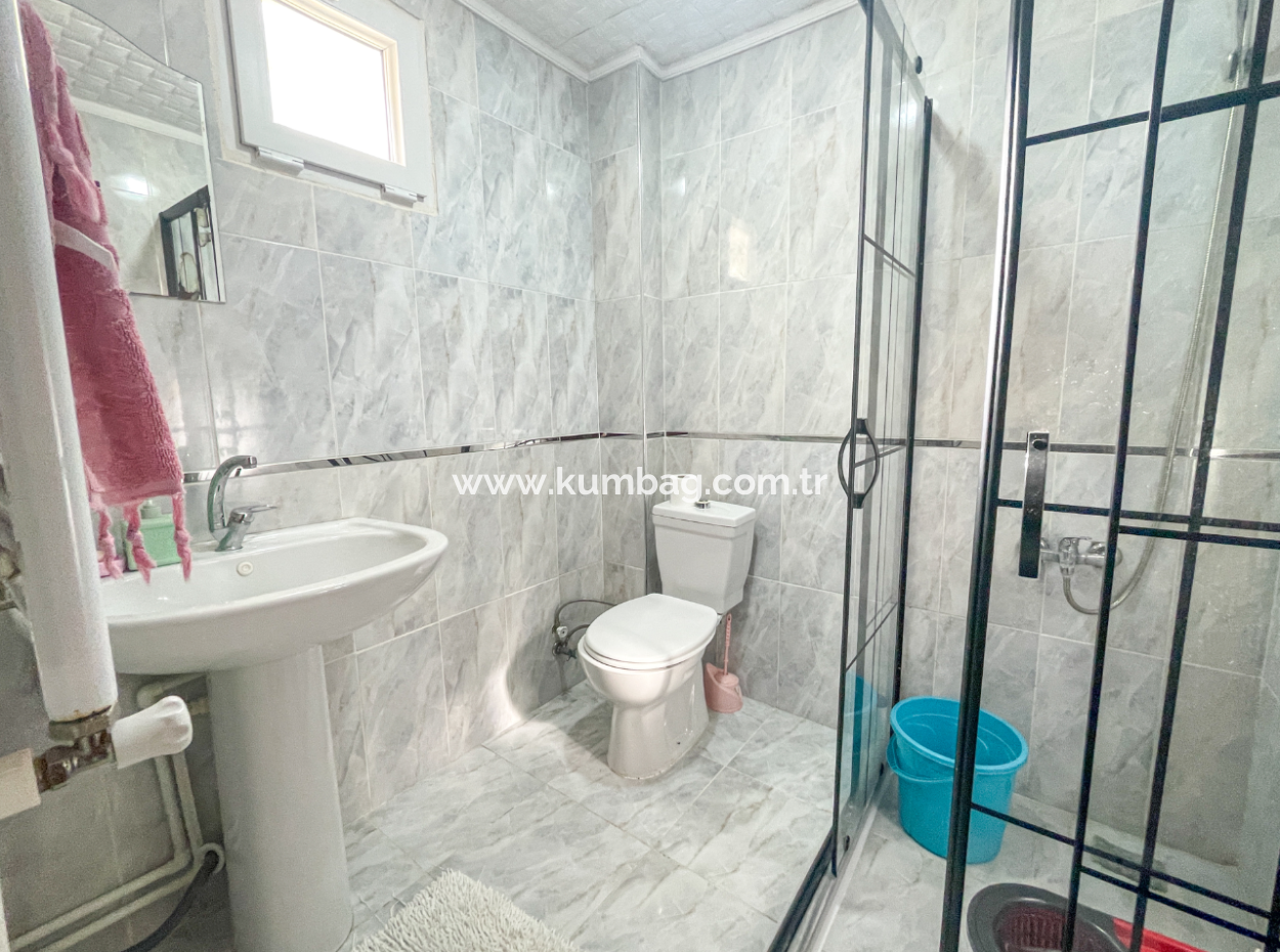 Kumbağ Triplex For Sale With Garden Settlement Close To The Sea 4 1 Villa