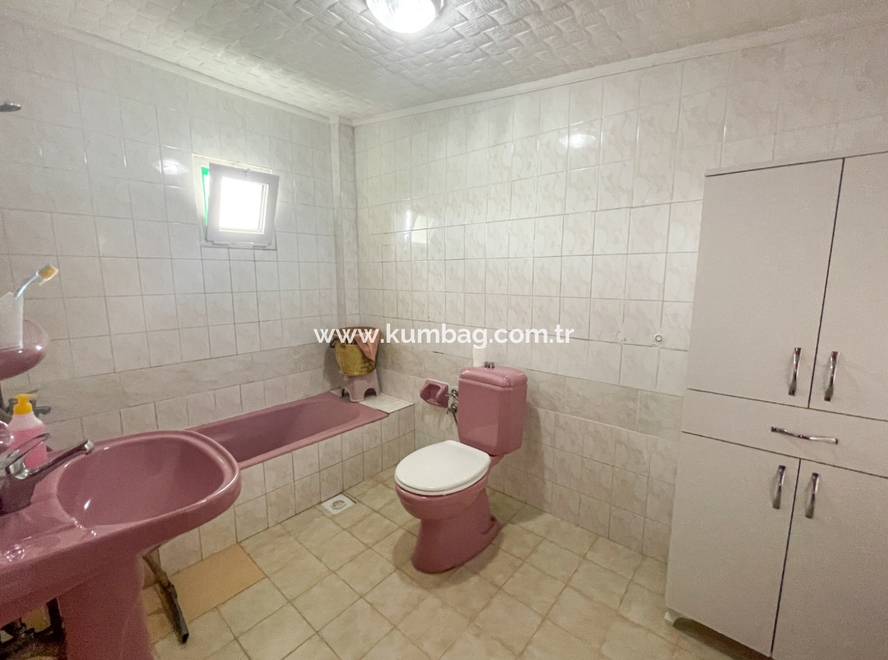 Kumbağ Triplex For Sale With Garden Settlement Close To The Sea 4 1 Villa