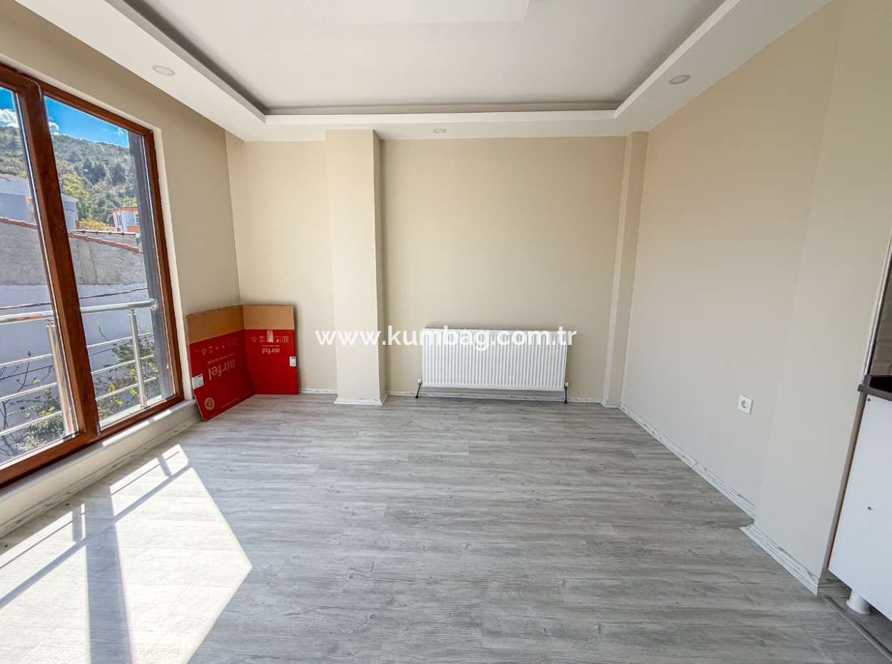 1 1 Flat For Rent In A New Building With Elevator In Kumbağ Liman Area