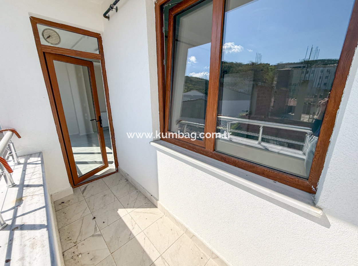 1 1 Flat For Rent In A New Building With Elevator In Kumbağ Liman Area