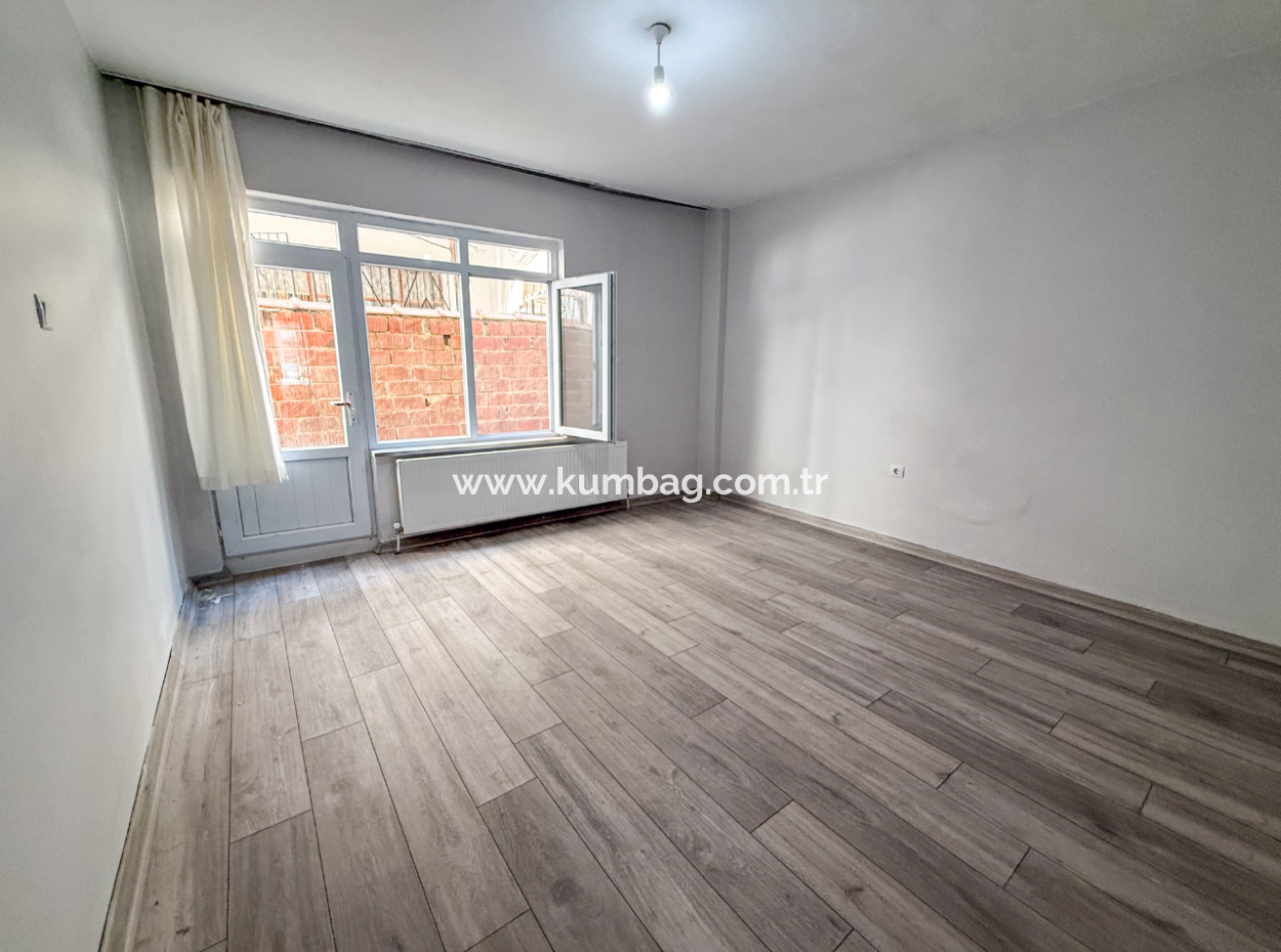 Spacious 2 1 Flat For Rent With Separate Kitchen On Kumbağ Market Street