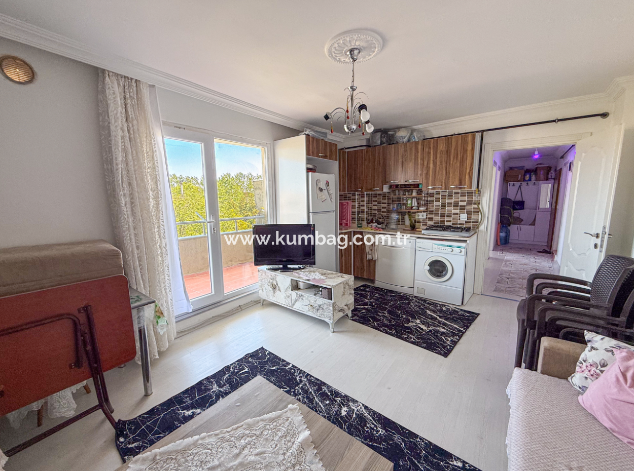 2 1 Flat For Rent Fully Furnished On The Main Street In Kumbağ