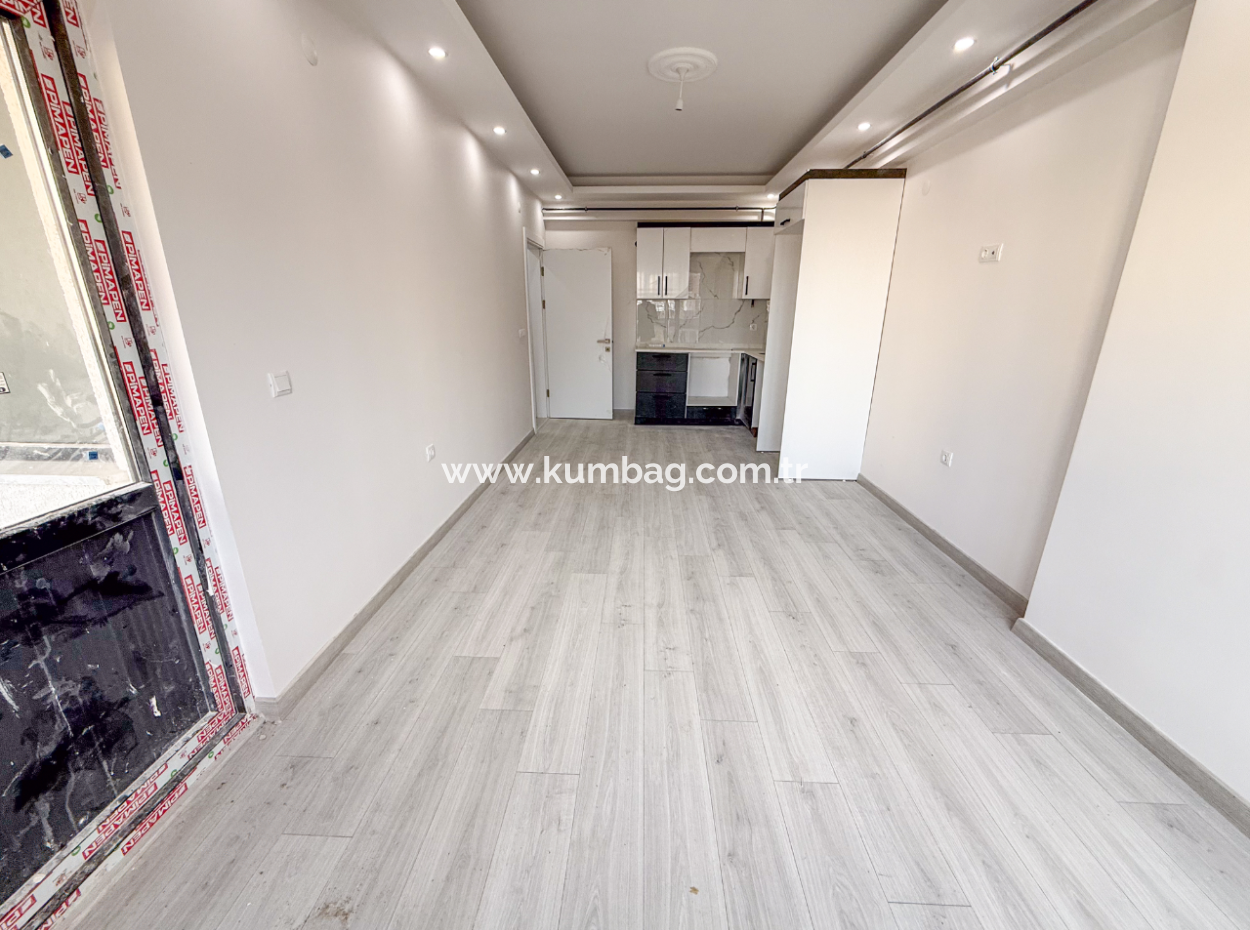 2 1 Flats For Sale In Kumbağ Luxury Pool Yonca Evleri Complex