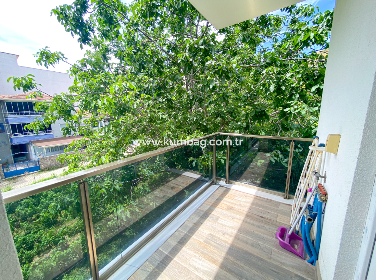 Kumbağ 2 1 Flat For Sale In A Residential Building With Elevator Close To The Sea