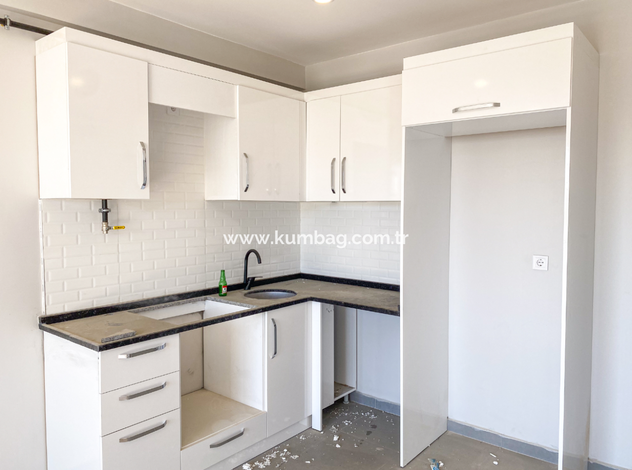 Luxury 1 1 Flat For Rent Close To The Sea In A Complex With Kumbağ Pool