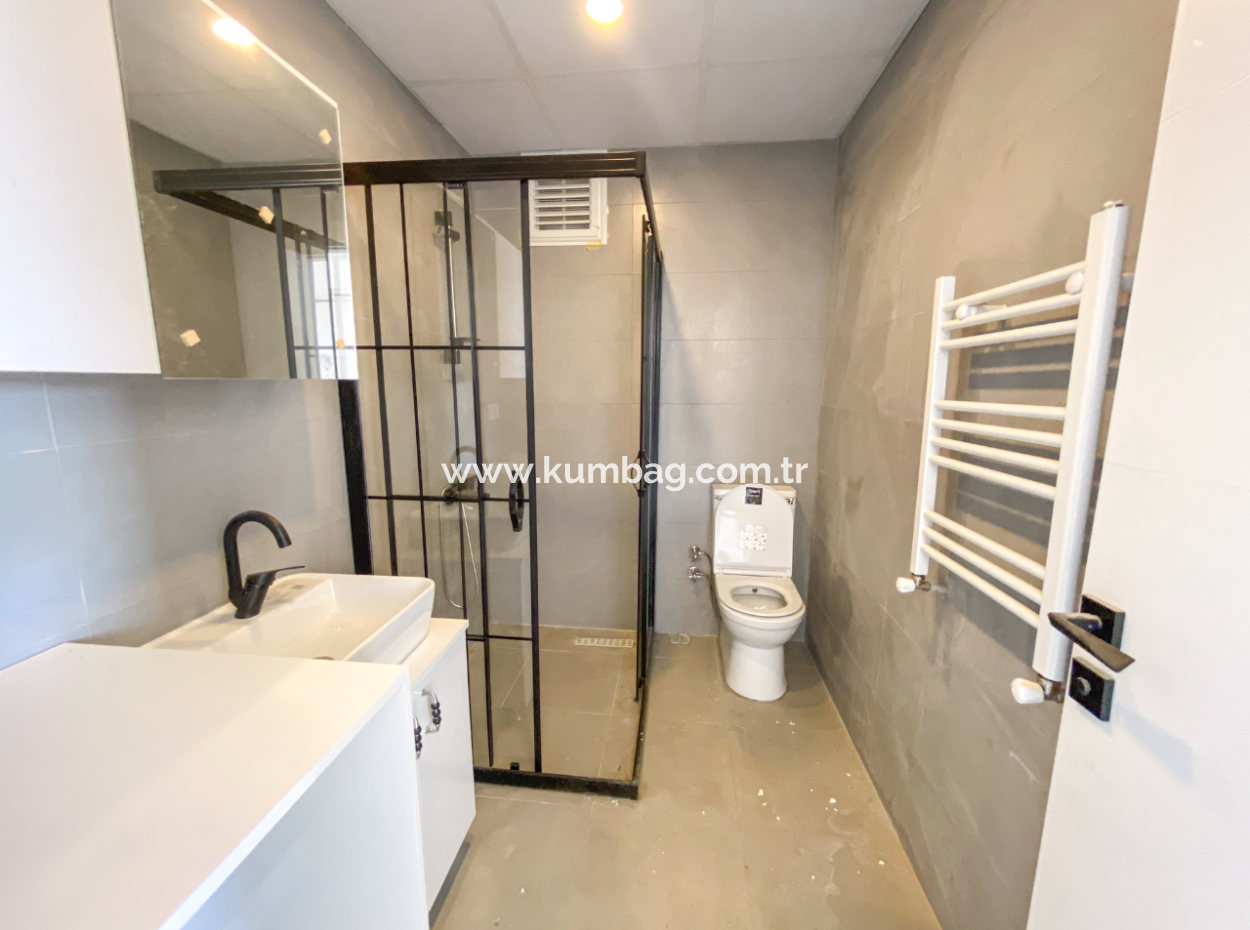 Luxury 1 1 Flat For Rent Close To The Sea In A Complex With Kumbağ Pool