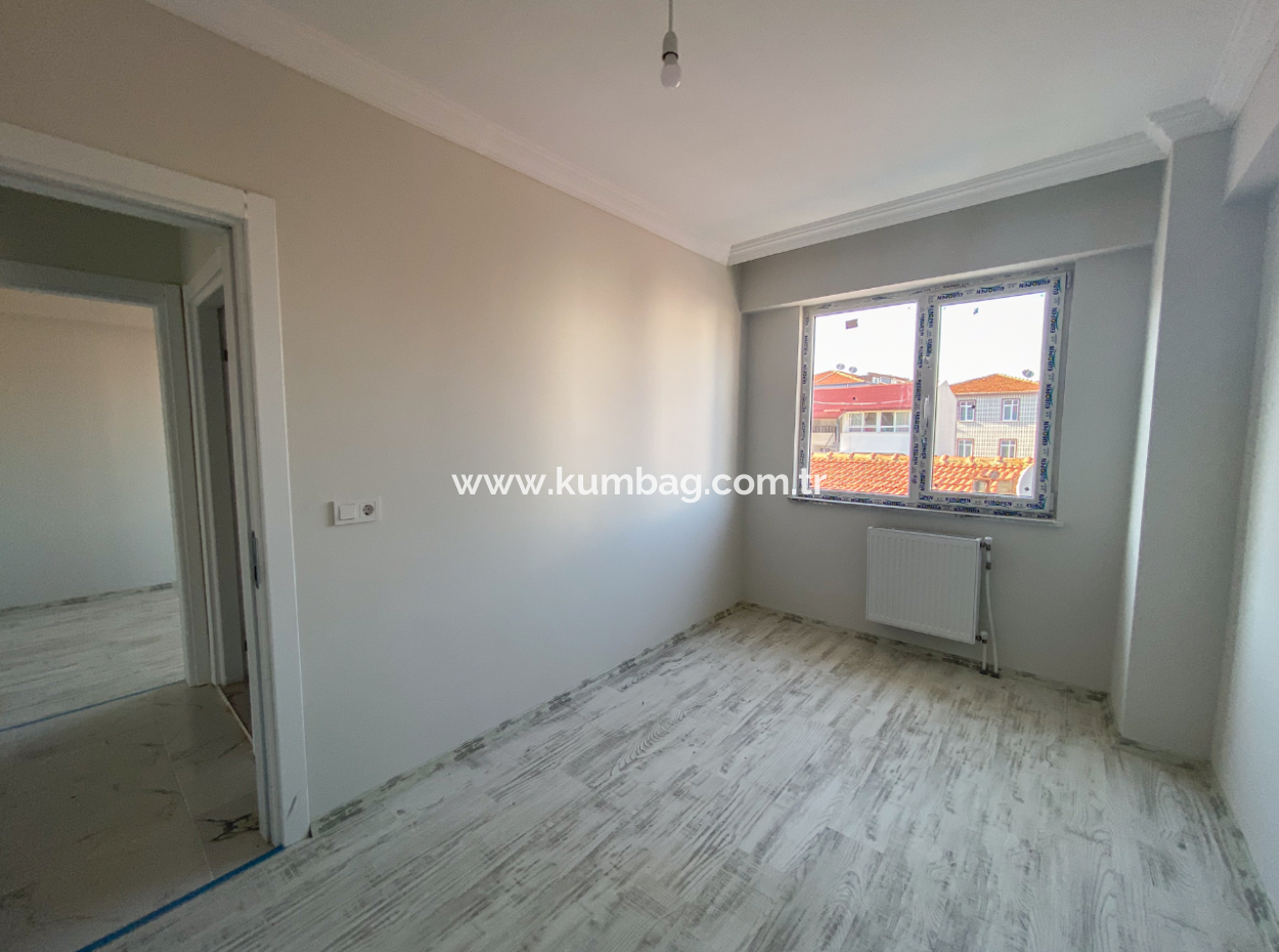 Brand New 2 1 Flats With Elevator For Sale On Kumbağ Market Street