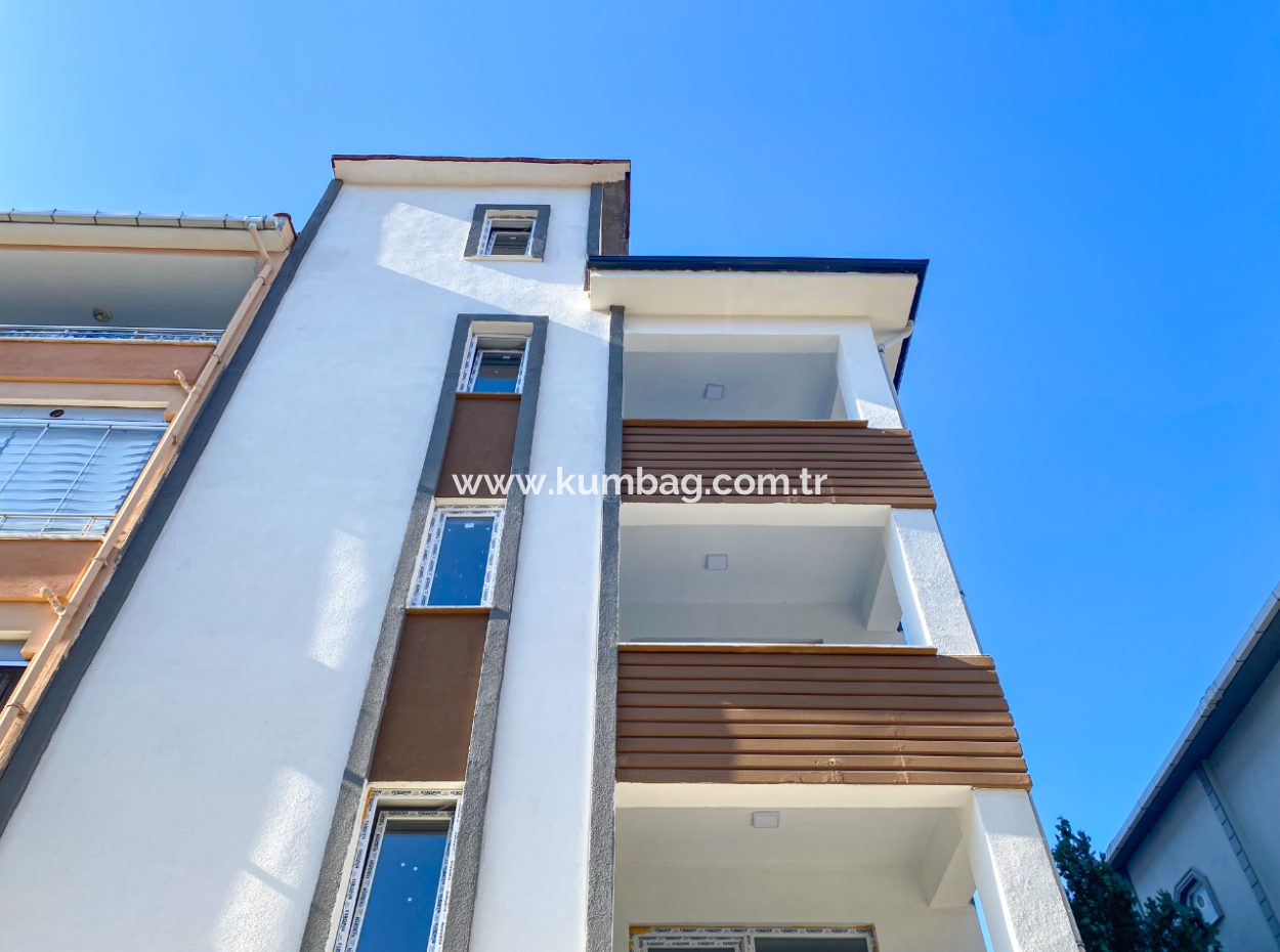 Brand New 2 1 Flats With Elevator For Sale On Kumbağ Market Street