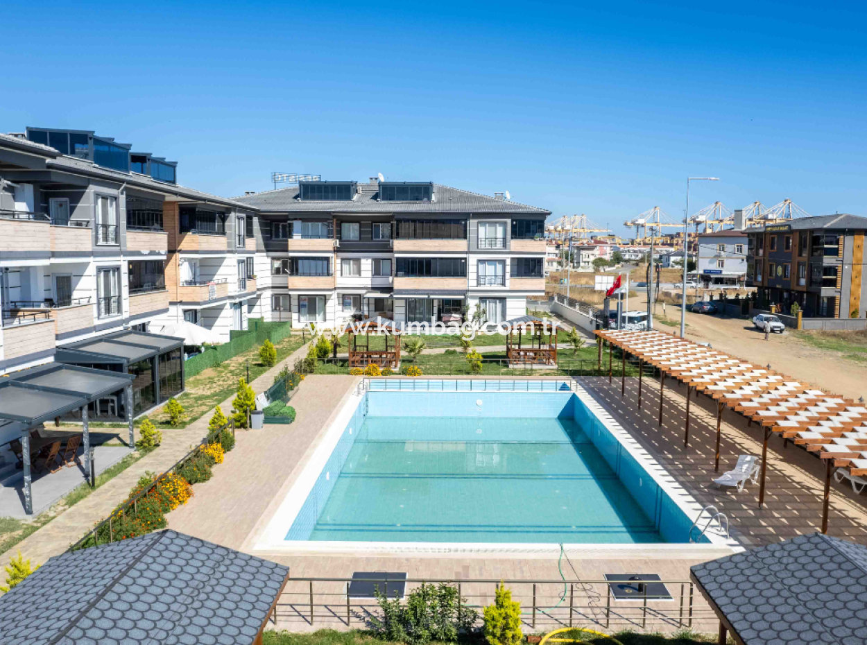 Furnished Luxury 1 1 Garden Floor Flat For Rent In Kumbağ Pool Site