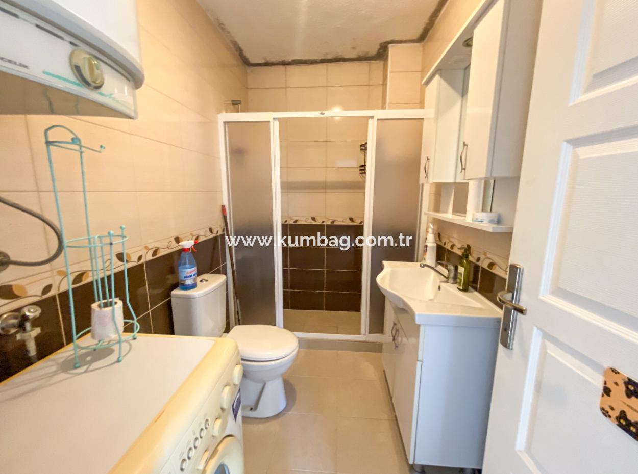 Spacious 2 1 Flat For Rent With Double Balcony In Central Location In Kumbağ