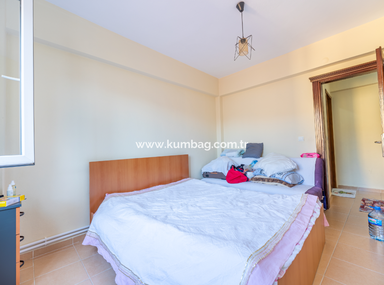 2 1 Flats For Sale In Kumbağ Market Street, Close To The Street And The Sea
