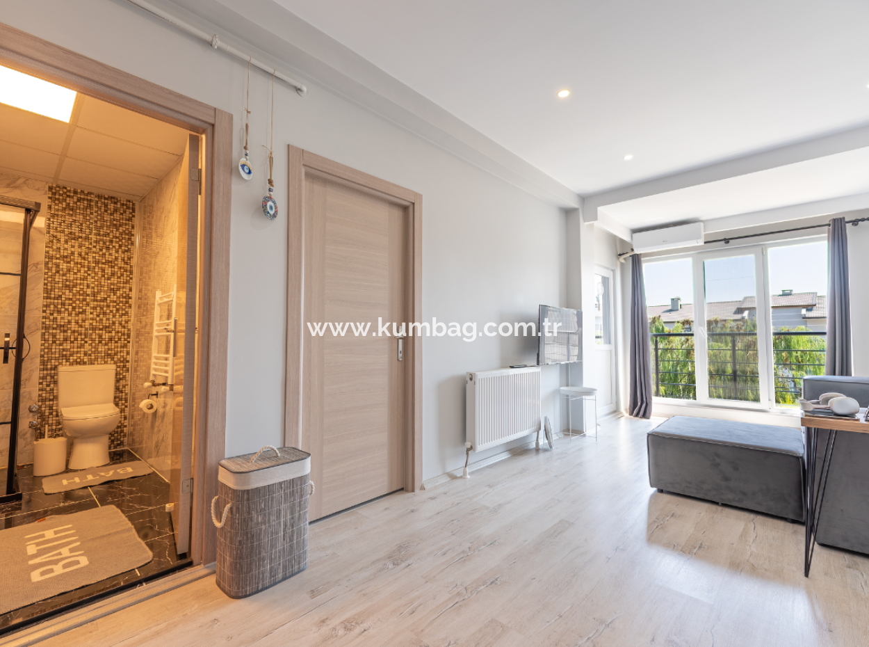 1 1 Flat For Sale In A New Building With Settlement In Kumbağ, Close To The Street