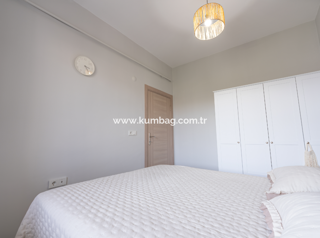 1 1 Flat For Sale In A New Building With Settlement In Kumbağ, Close To The Street