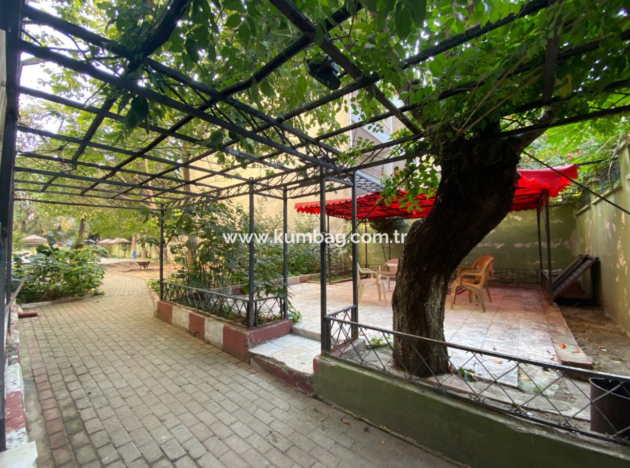 2 1 Flat For Rent In A Centrally Located Site With Pool In Kumbağ