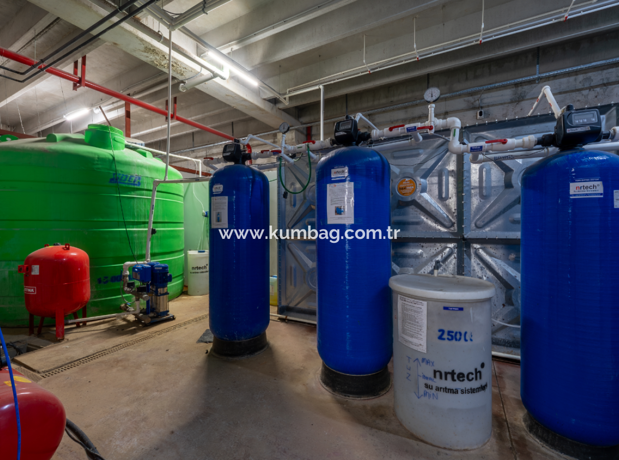 Production Facility Suitable For Food Production In Smoke-Free Industrial Zone