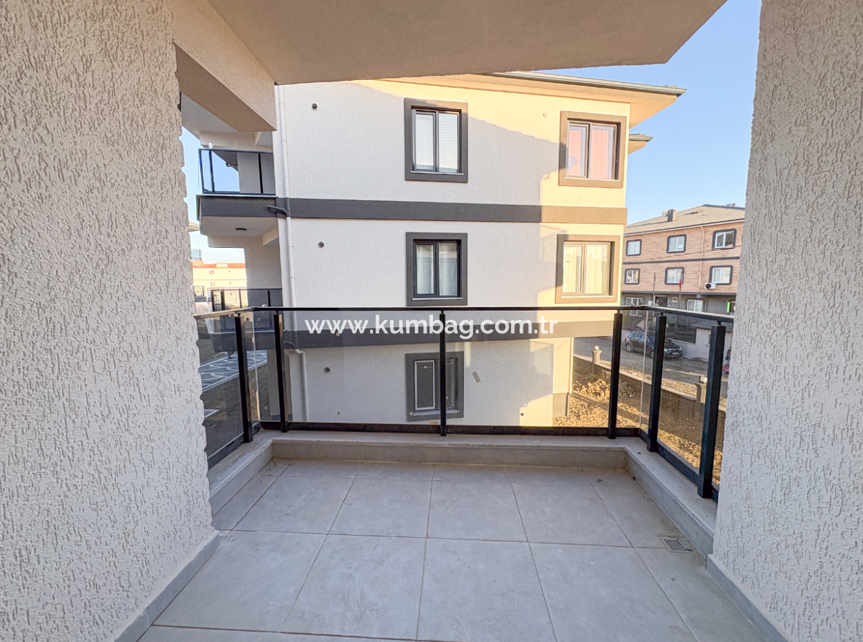 2 1 Flats For Sale In Kumbağ Luxury Pool Yonca Evleri Complex