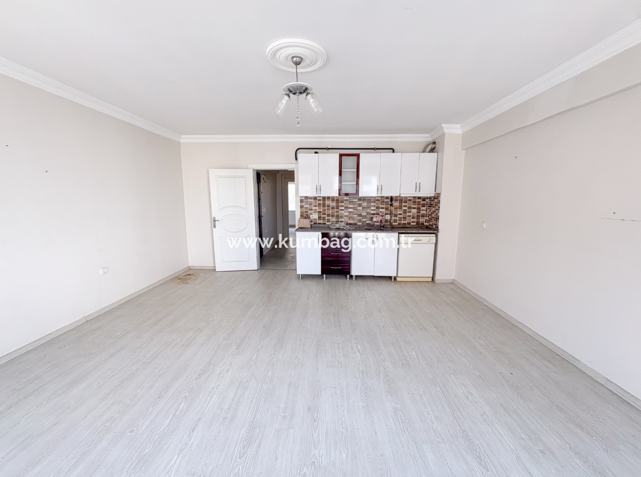2 1 Flat For Sale With Large Settlement In The Center Of Kumbağ