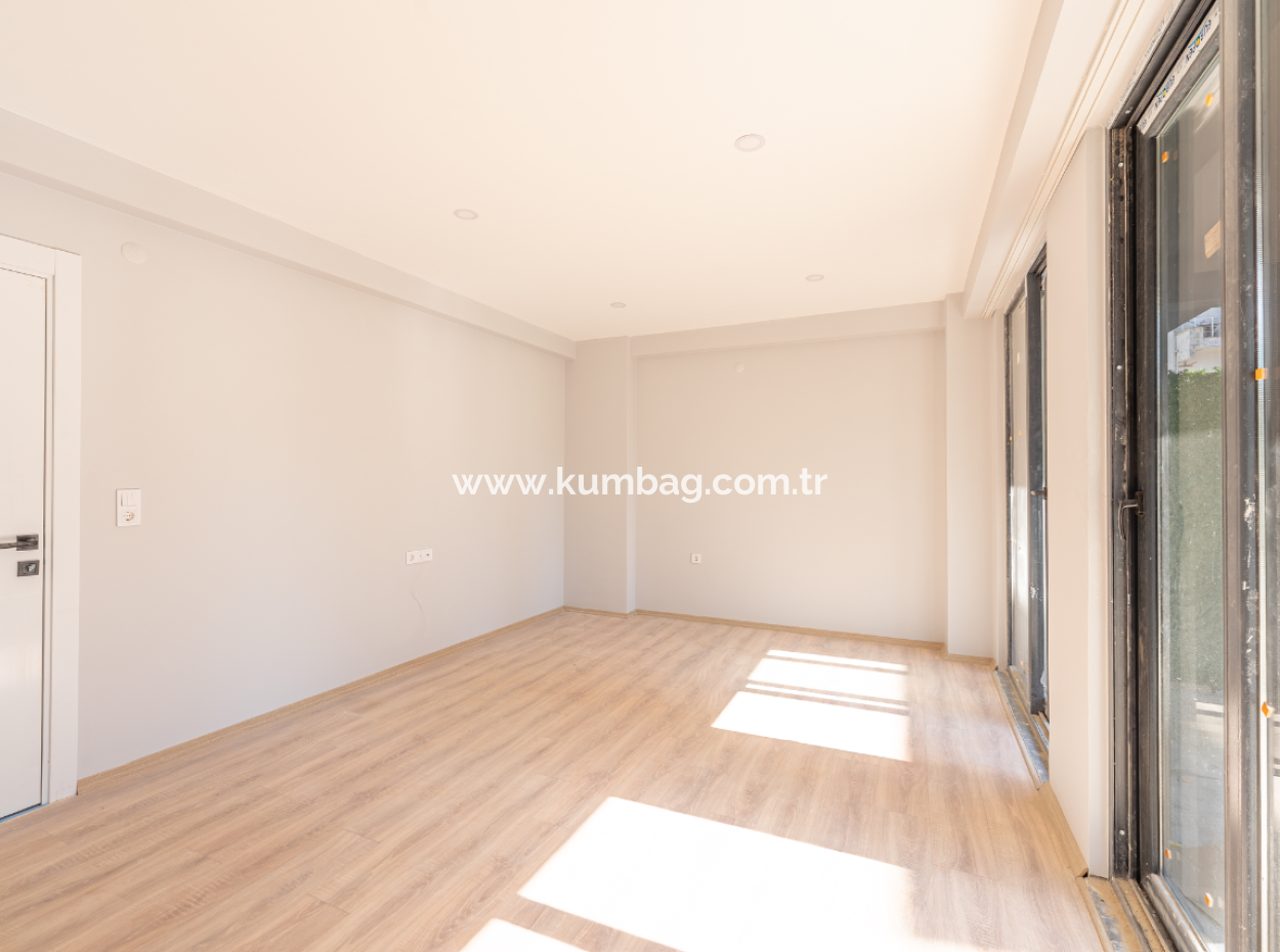 Değirmenalti Mh Seafront Garden Floor Luxury 2 1 Flats For Rent
