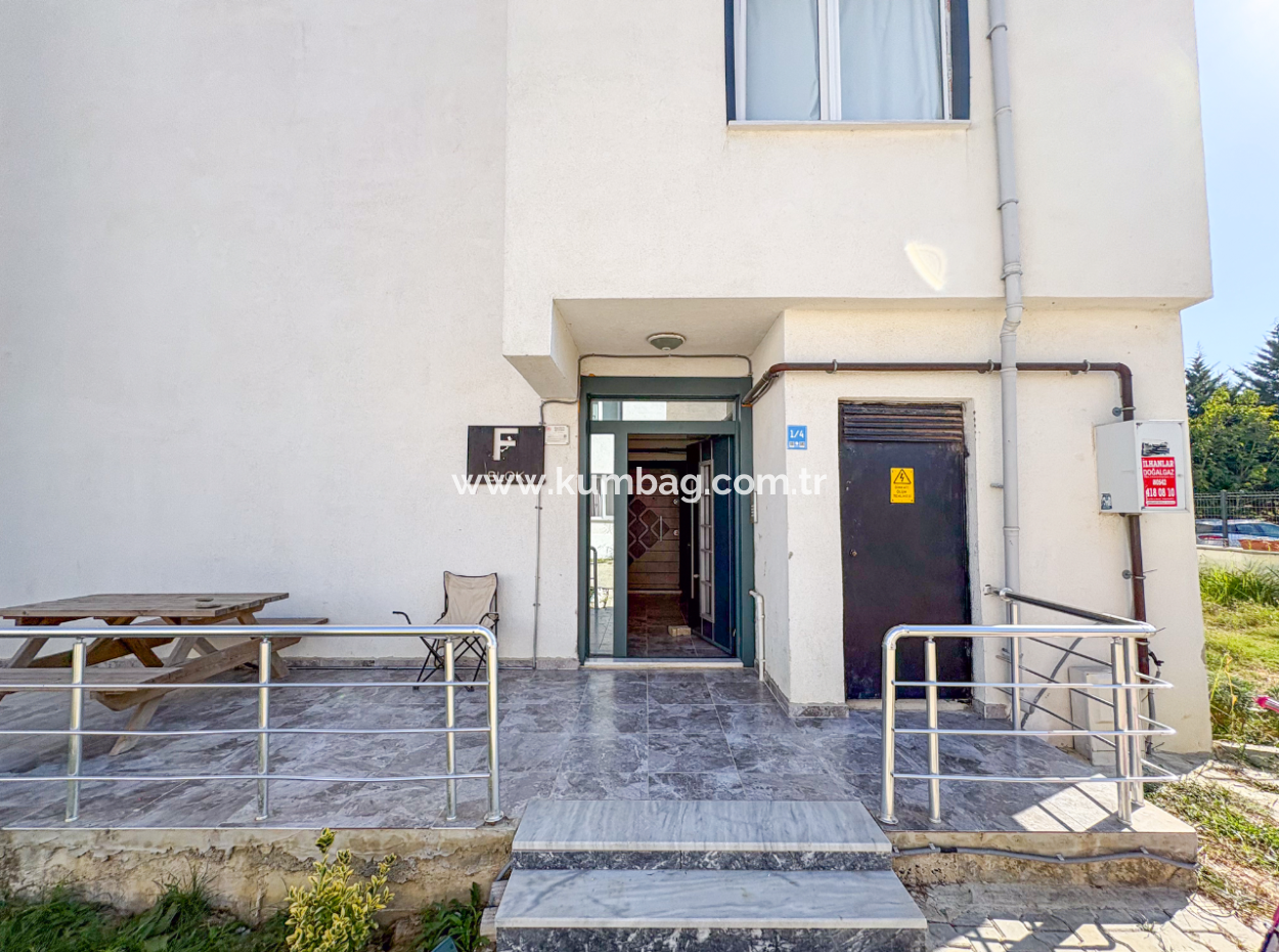 Corner For Sale With Large Garden With Settlement In A Site With Pool 1 1 Flat