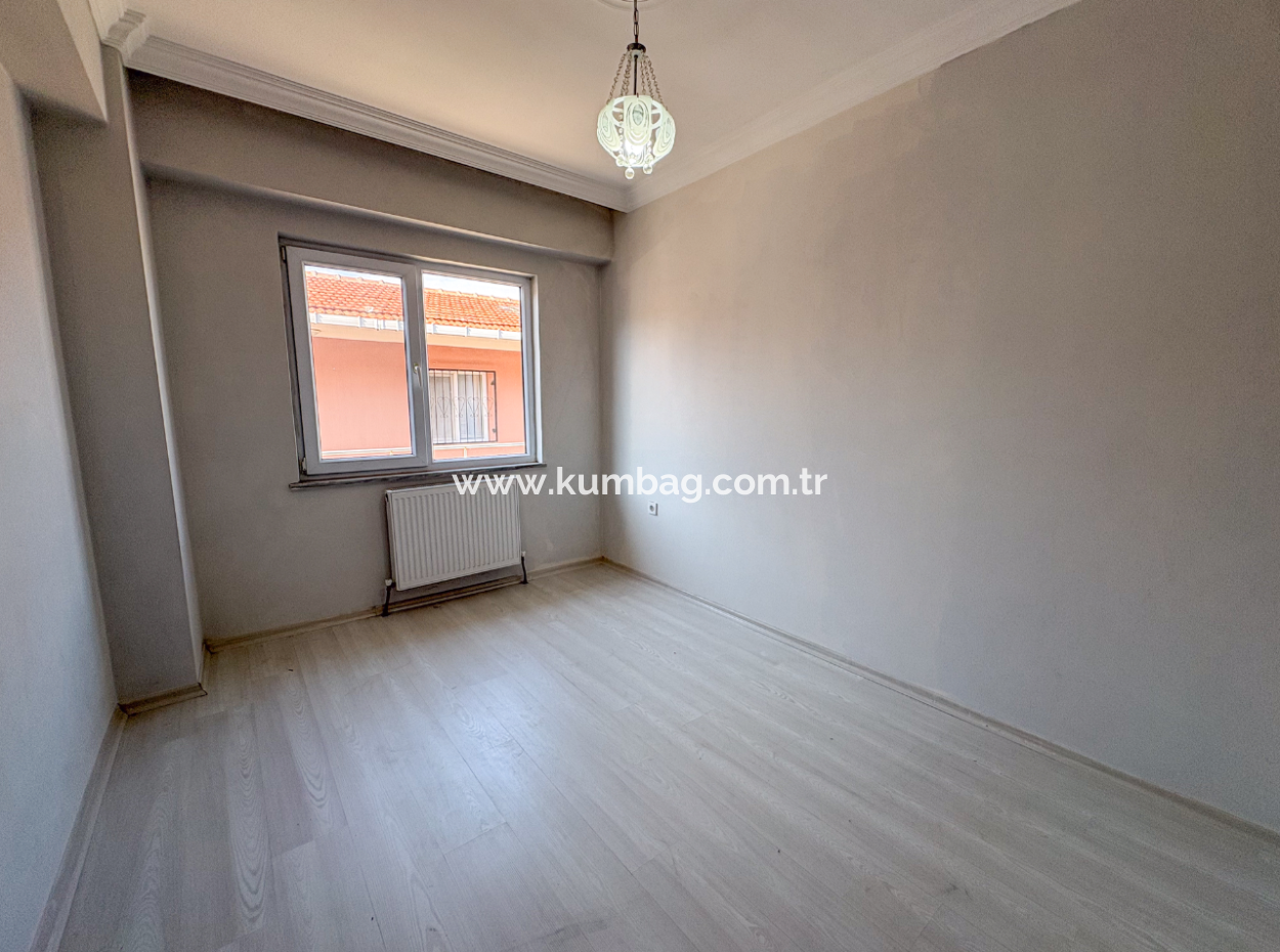 Spacious 2 1 Flat For Sale In New Building Close To Kumbağ Market Street