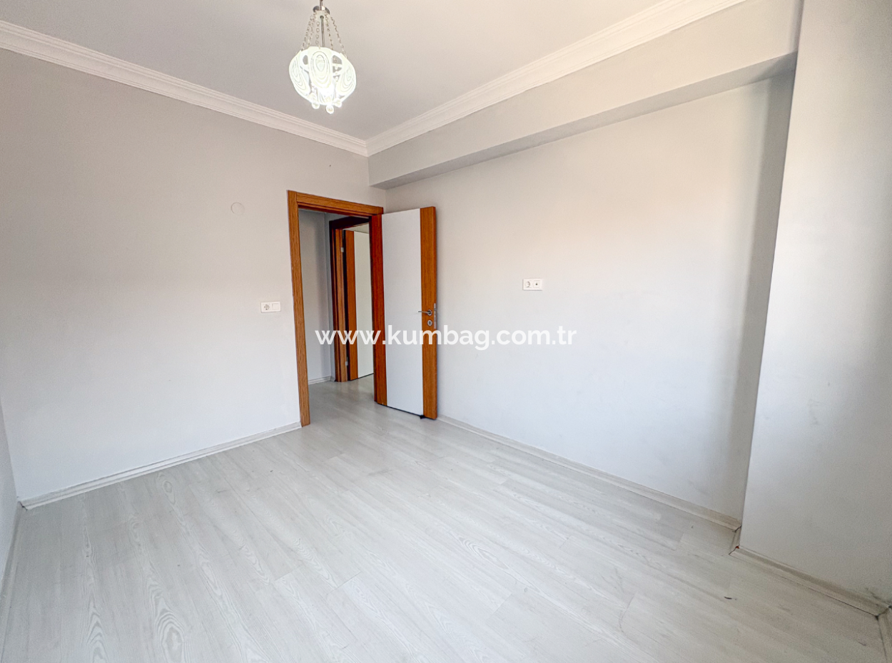 Spacious 2 1 Flat For Sale In New Building Close To Kumbağ Market Street