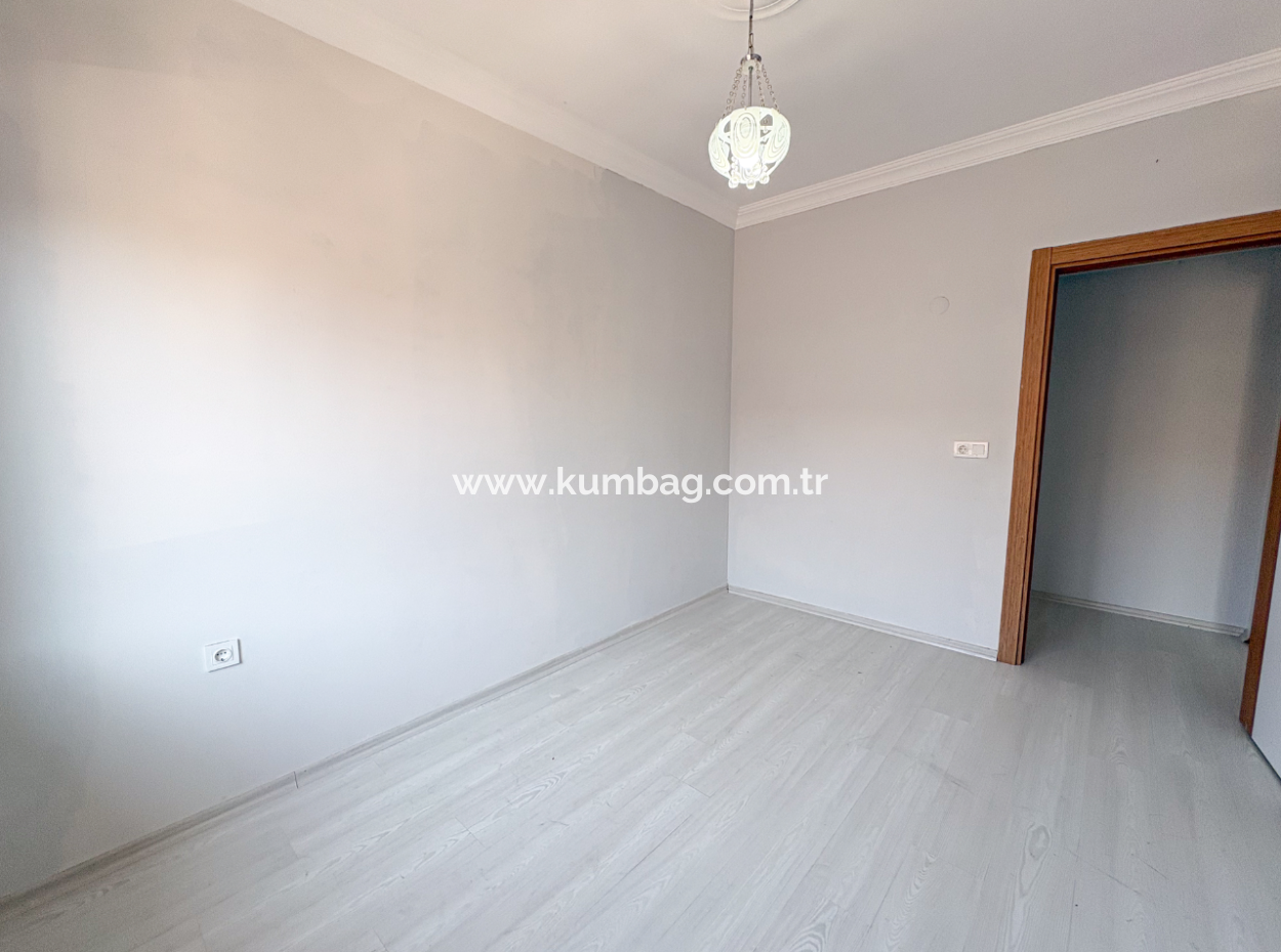 Spacious 2 1 Flat For Sale In New Building Close To Kumbağ Market Street