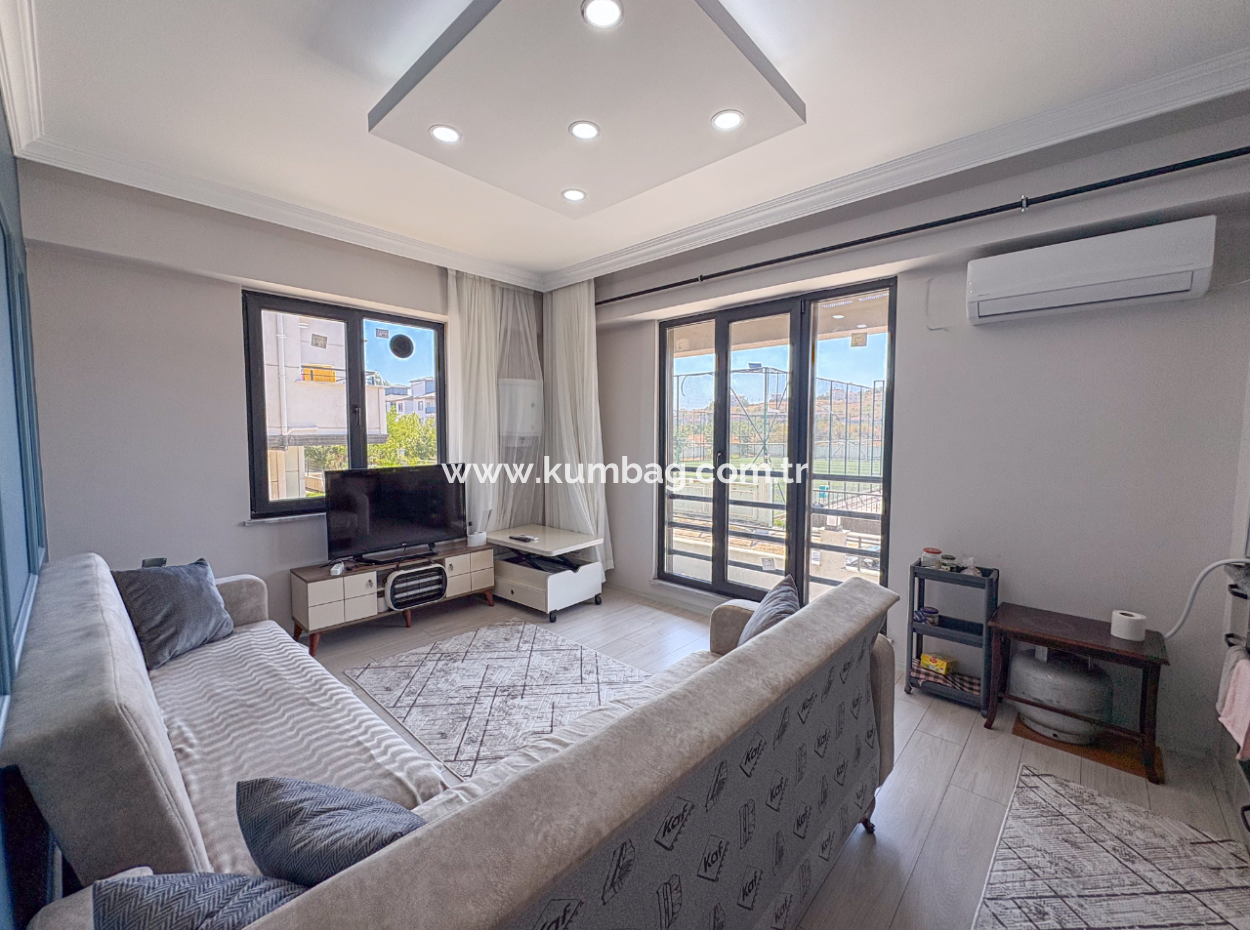 Furnished Luxury 2 1 Flat For Rent Opposite The Park In Kumbağ