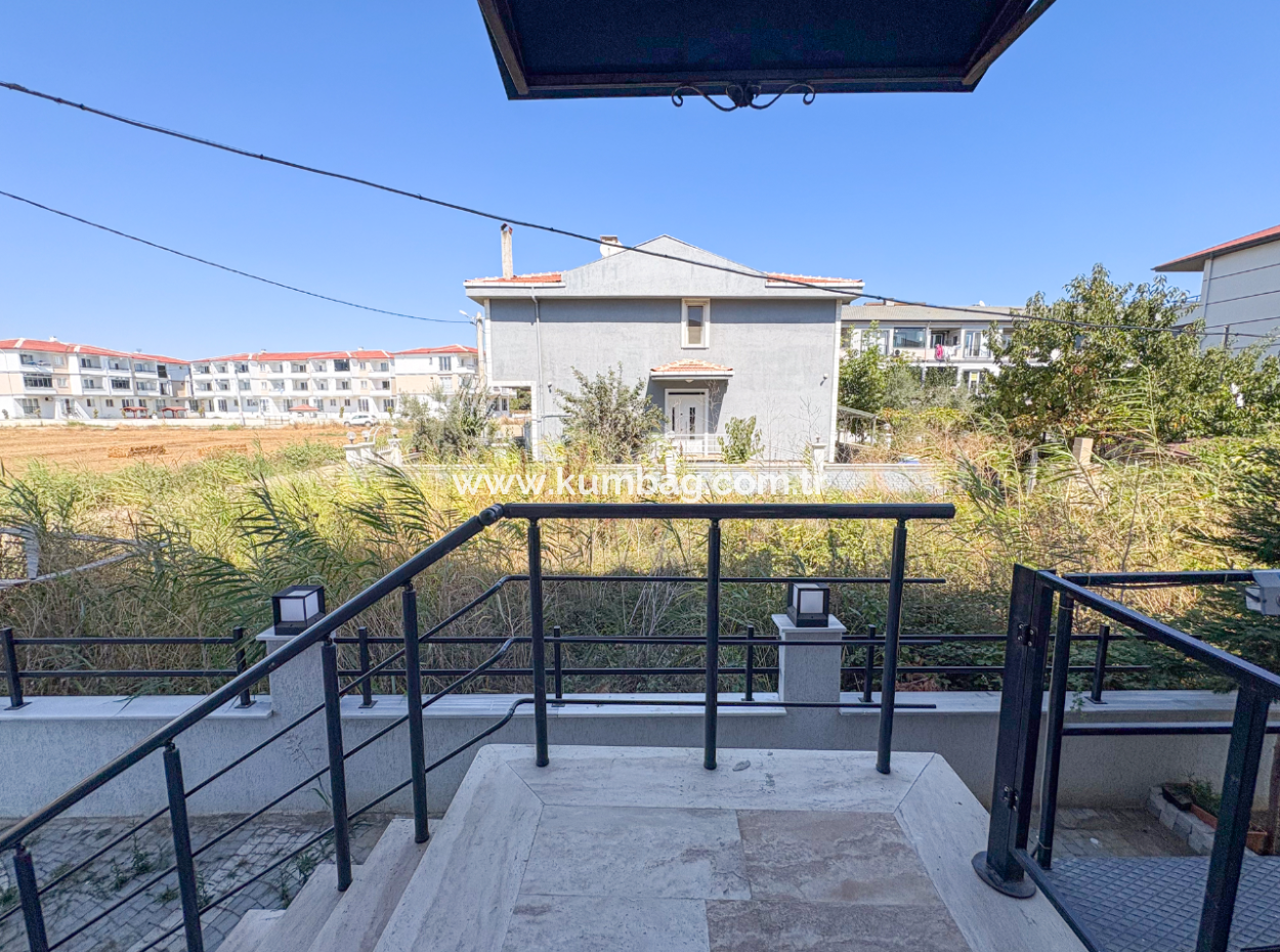 Furnished Luxury 2 1 Flat For Rent Opposite The Park In Kumbağ